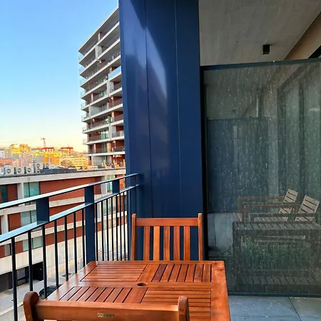 Apartman New Douro Tower 206 With Shared Pool And Parking *