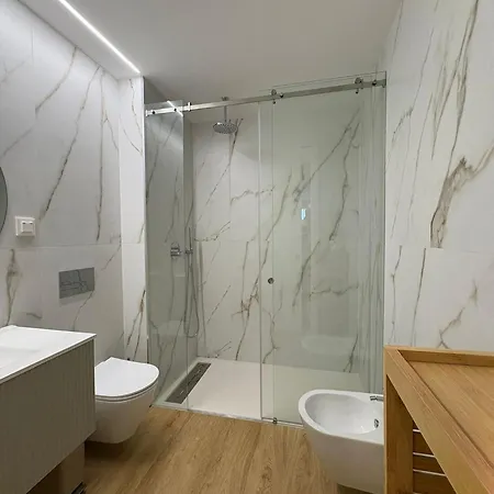 Apartamento New Douro Tower 206 With Shared Pool And Parking Vila Nova de Gaia