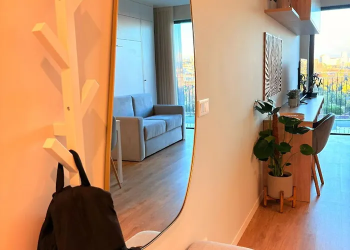 Apartment New Douro Tower 206 With Shared Pool And Parking Vila Nova de Gaia